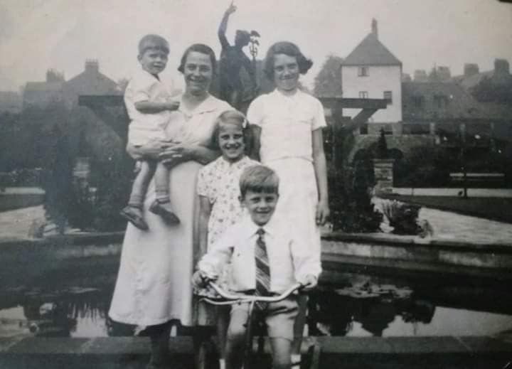 Rowntree Park History